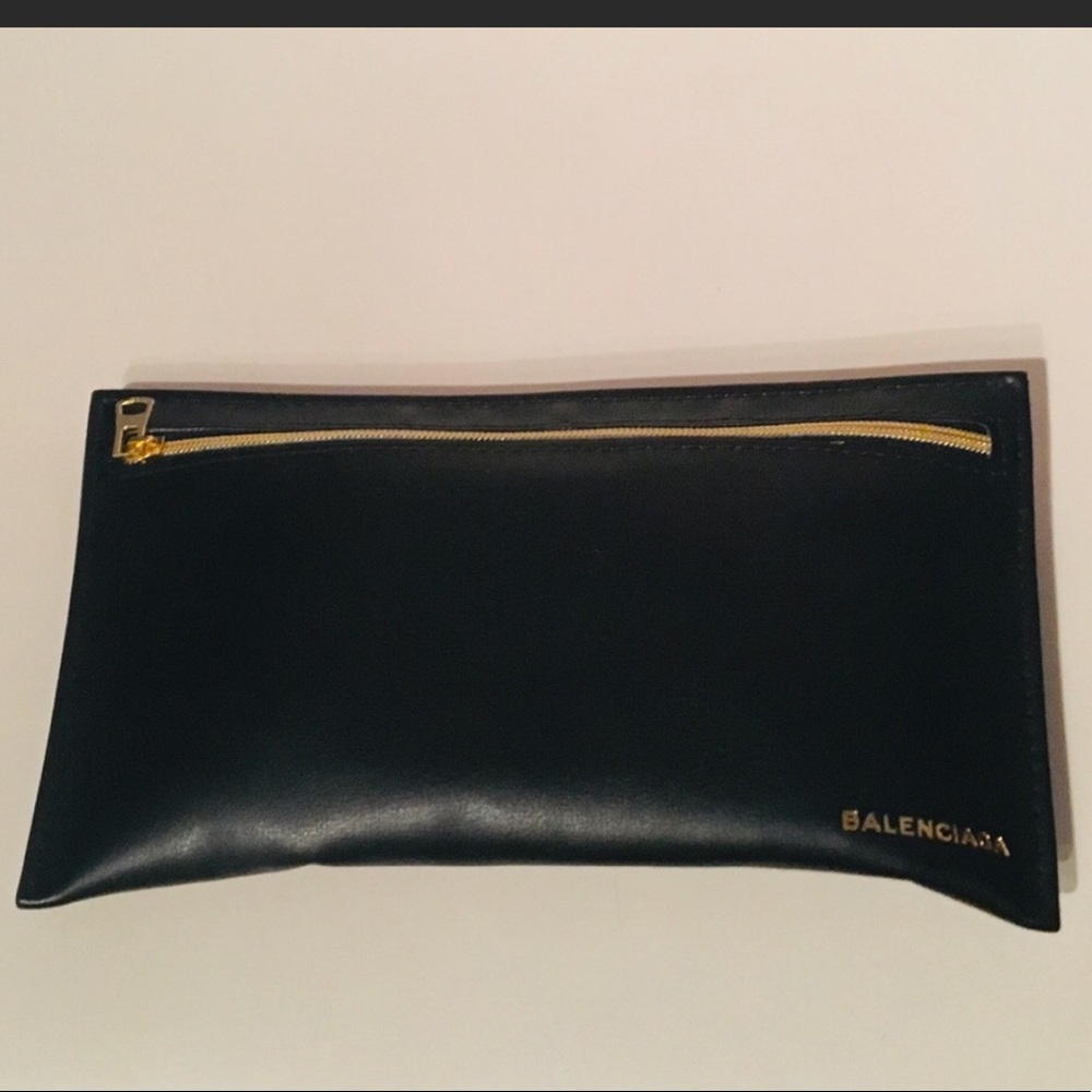 Balenciaga Oversized Glasses - Picture 3 of 6